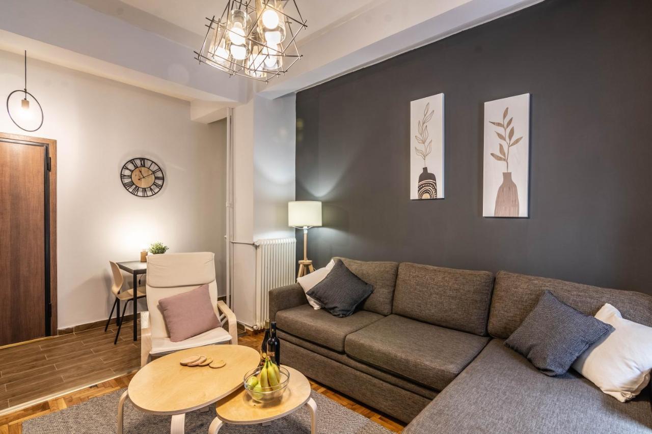 Aris Neos Kosmos Apartamento Atenas Exterior foto